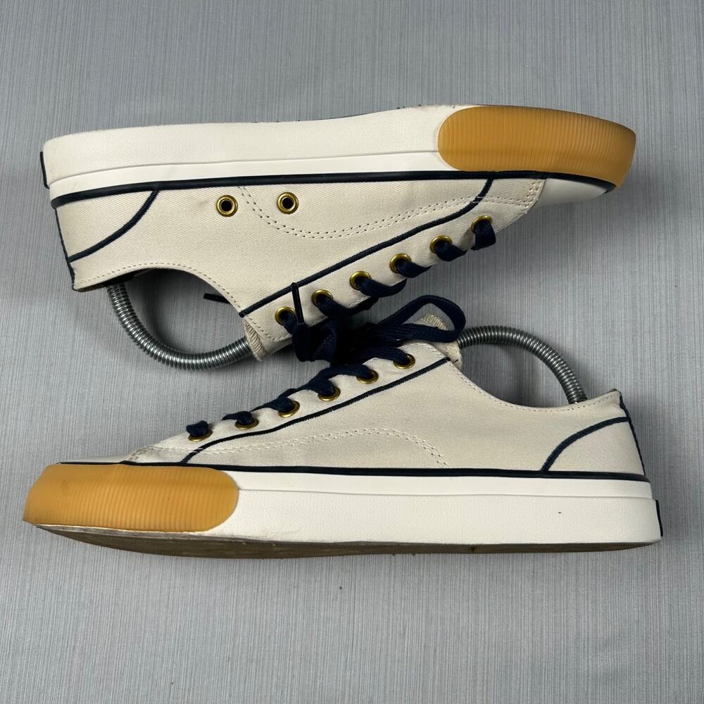 PF Flyers Center Lo Men's Sneaker 7.5 / Wo White Canvas Sneakers